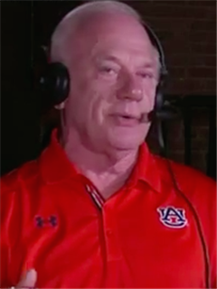 Former Auburn offensive coordinator Jack Crowe. - 7_3641395