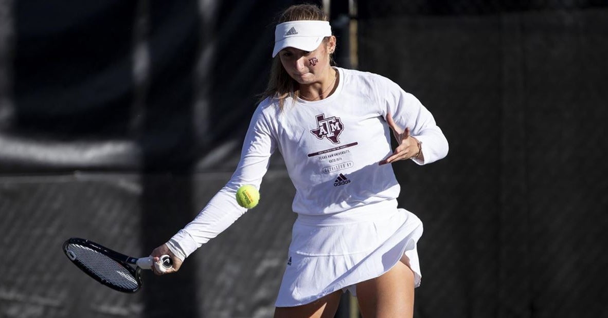 No. 3 A&M women's tennis sweeps Rice