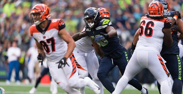 Nfl Gamecocks Week 1 Clowney In Seattle Jeffery Scores Twice