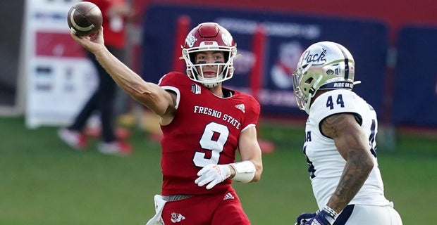 Top 10 Quarterbacks to Watch in College Football for the 2024 Season