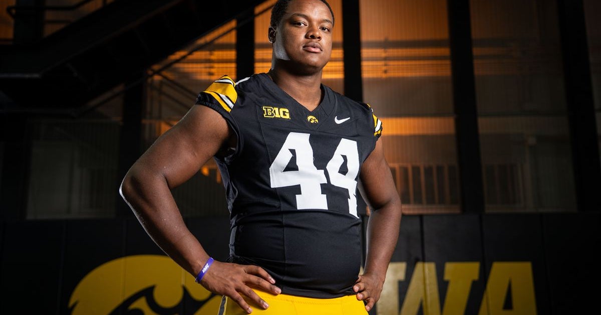 Iowa Football: Kenneth Merrieweather Showing Growth as Hawkeyes Rebuild Defensive Line
