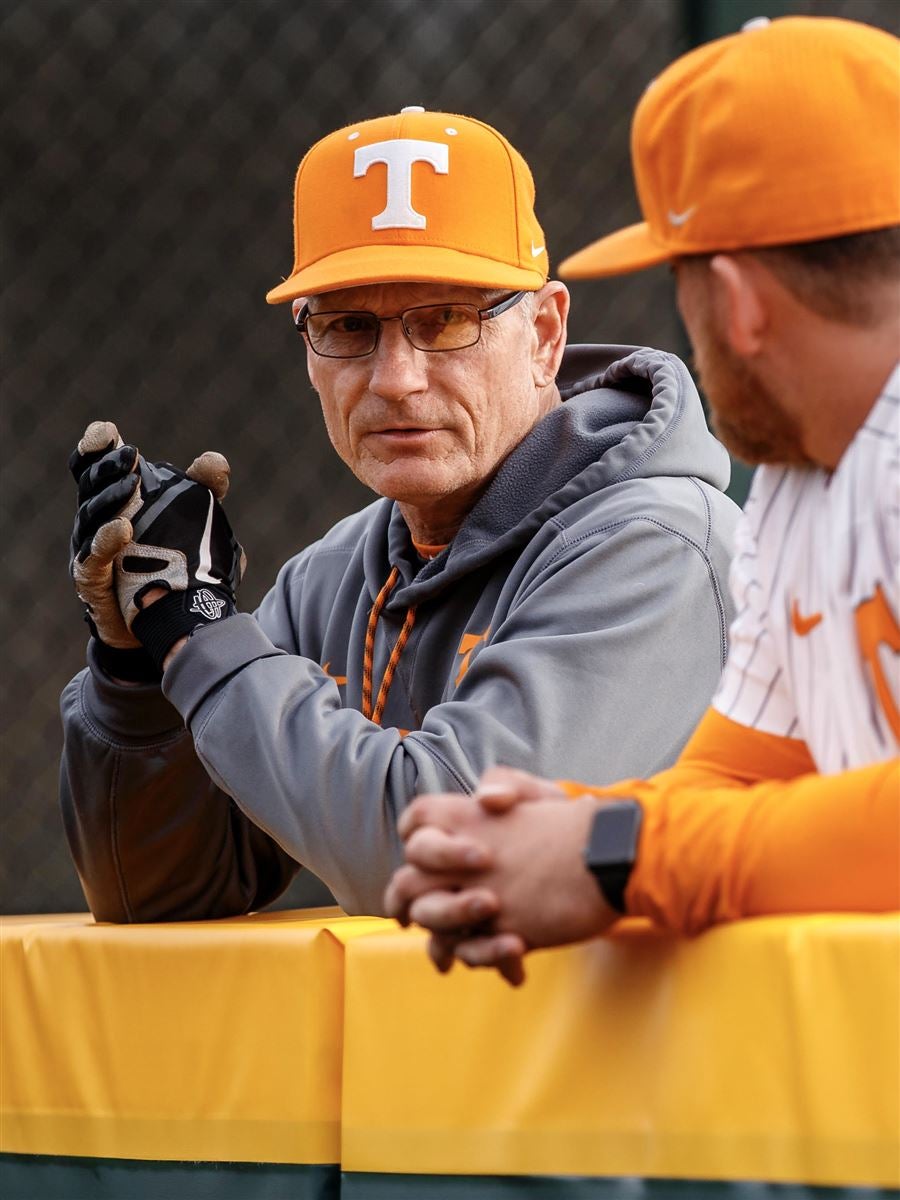 Underrated pitching helps push Vols to College World Series