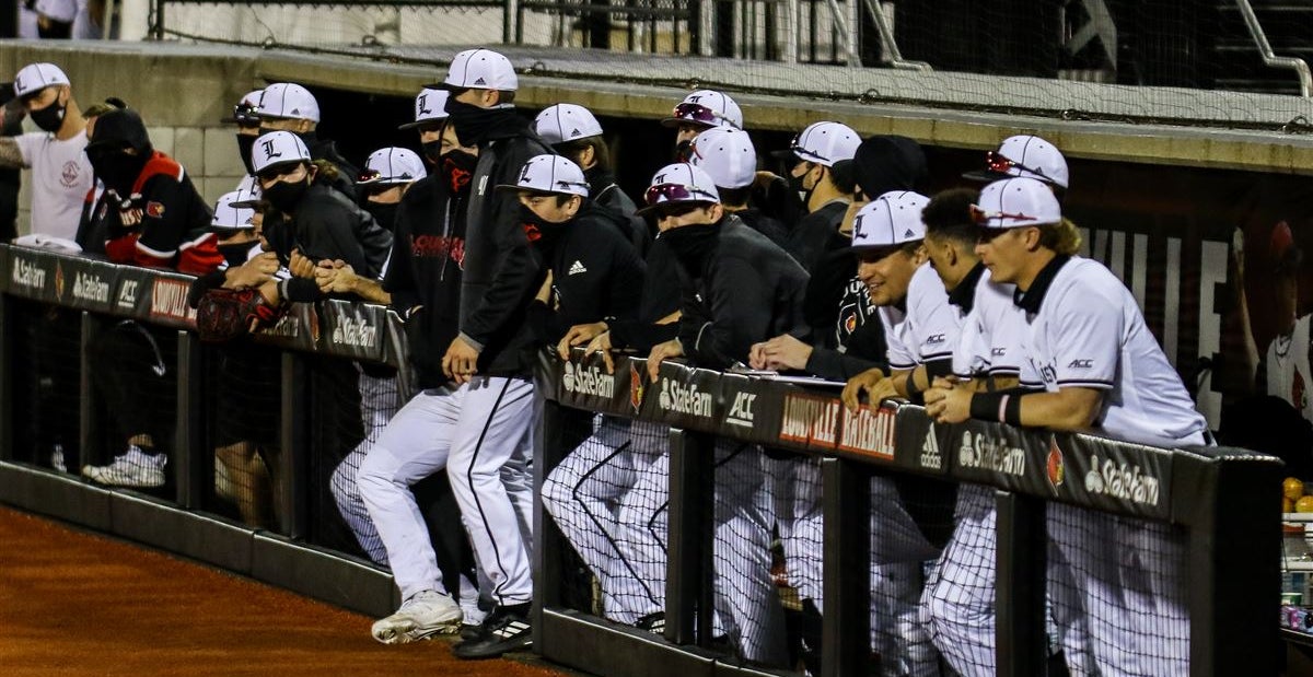 Louisville rises to No. 1 in Perfect Game rankings