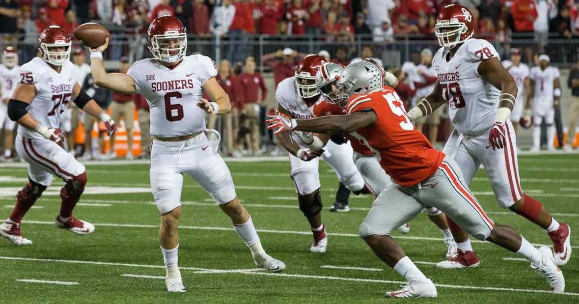 Ranking the top 25 offensive players in college football
