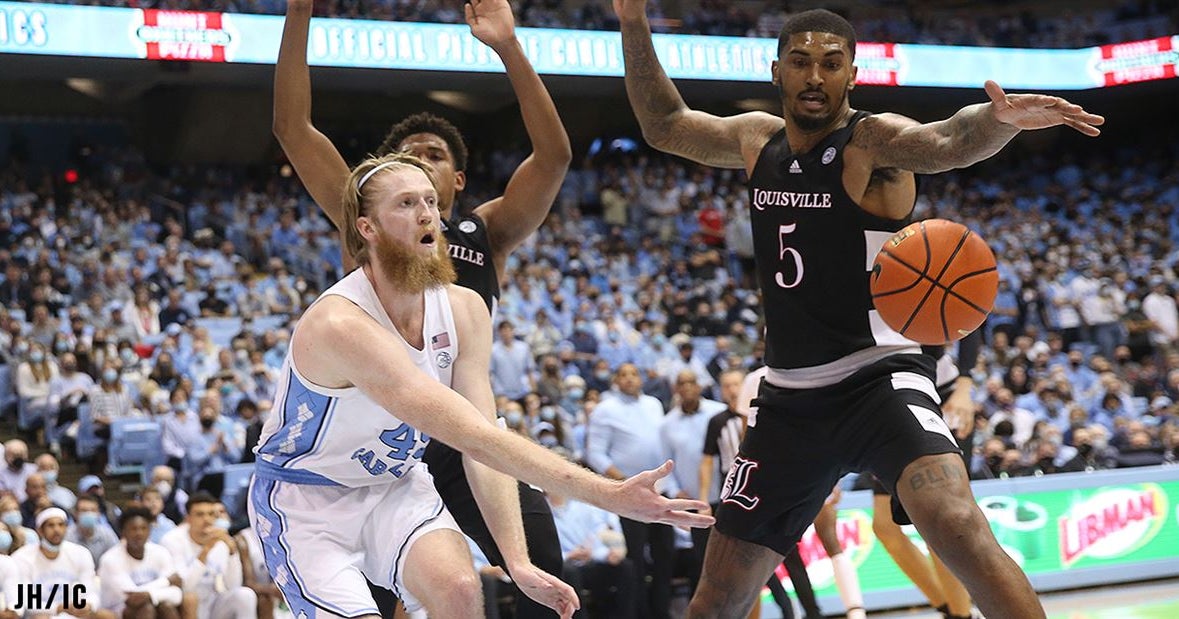 Brady Manek's All-Around Game & Instinctive Play Shining at UNC Brady Manek's All-Around Game & Instinctive Play Shining at UNC