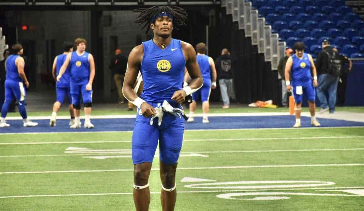 Examining the fit for nation's top athlete Michael Terry III