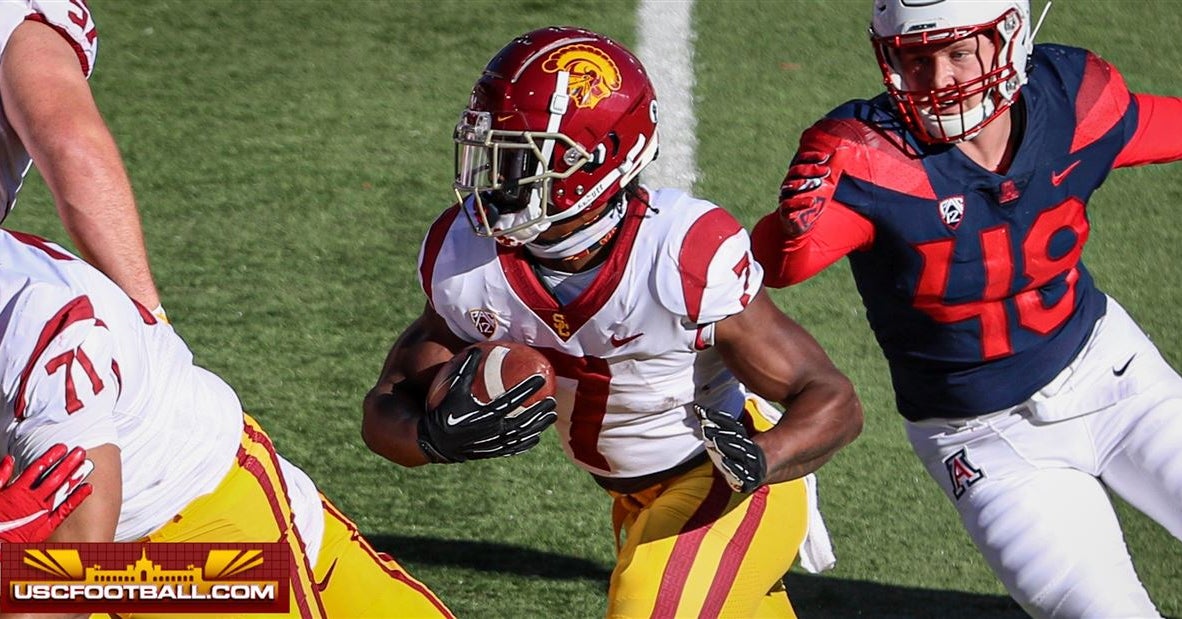 USC Football: Helton gives injury updates on RBs Stepp, Carr