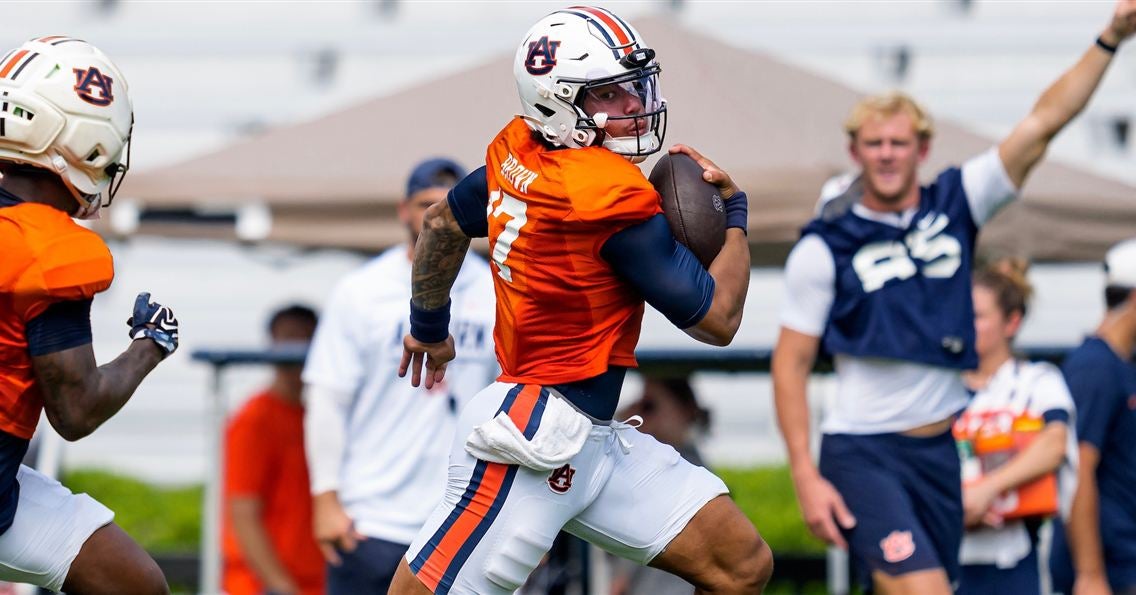 At last, Auburn gets to see Byrum Brown 'in a real jersey'