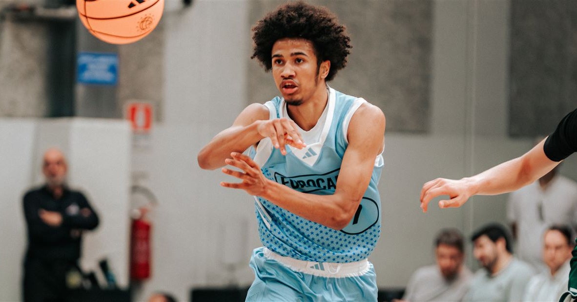 No. 15-ranked Jalen Davis is on the brink of a blue-blood recruitment