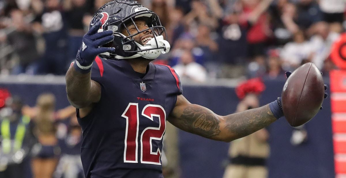 Wide receiver (12) Nico Collins of the Houston Texans warms up