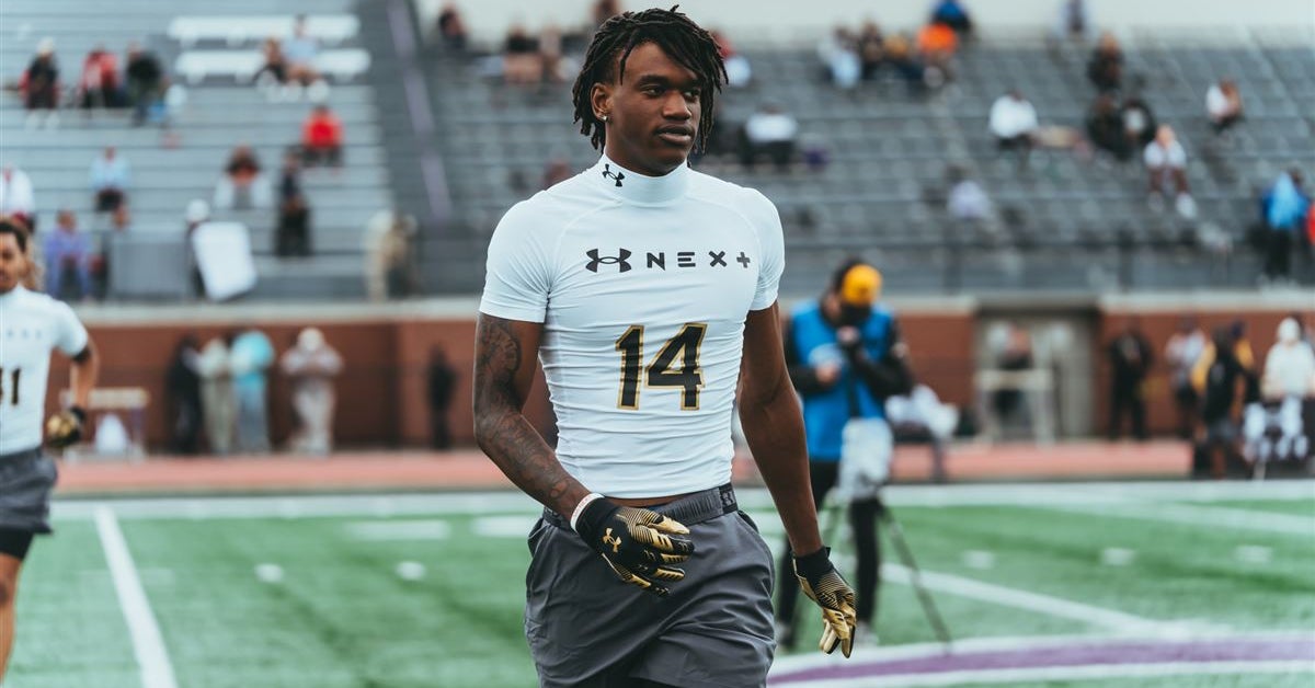 Tuesday Recruiting Notes: Razorbacks target 2027 prospects