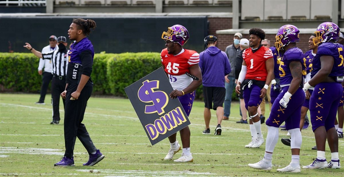 Photos Ecu Completes Initial Spring Scrimmage