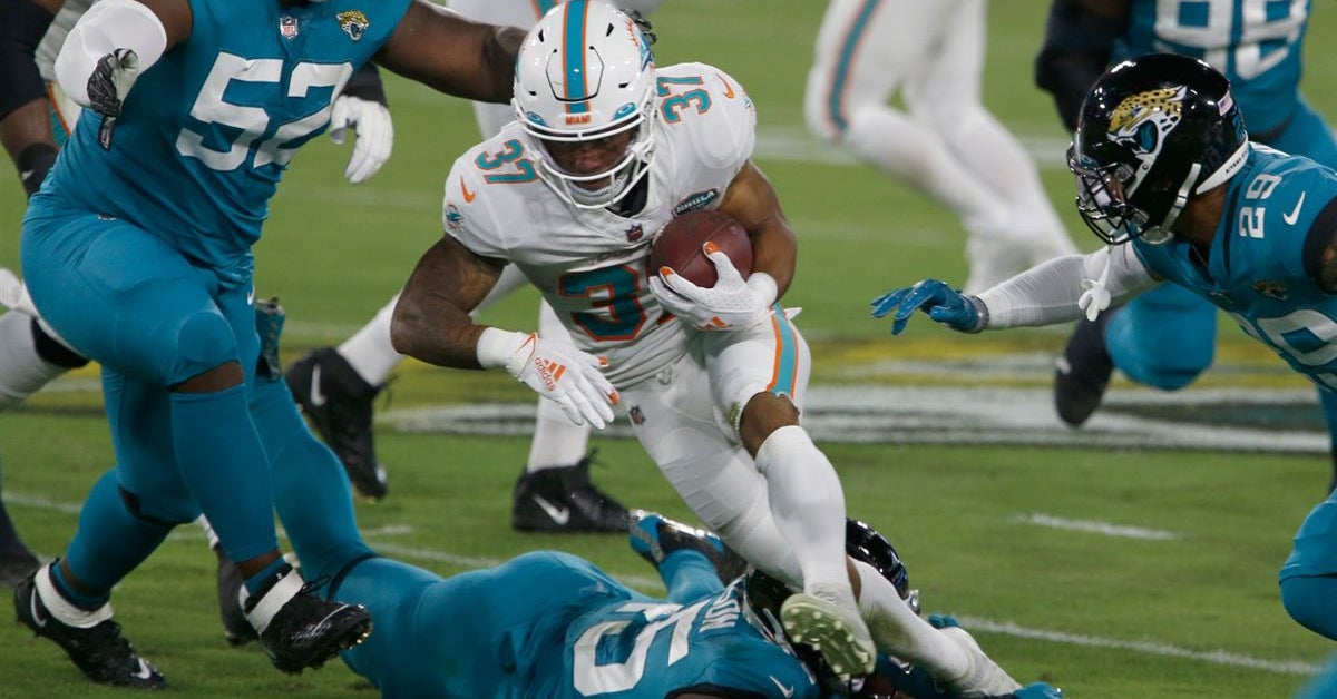 Myles Gaskin headed to IR with the Dolphins