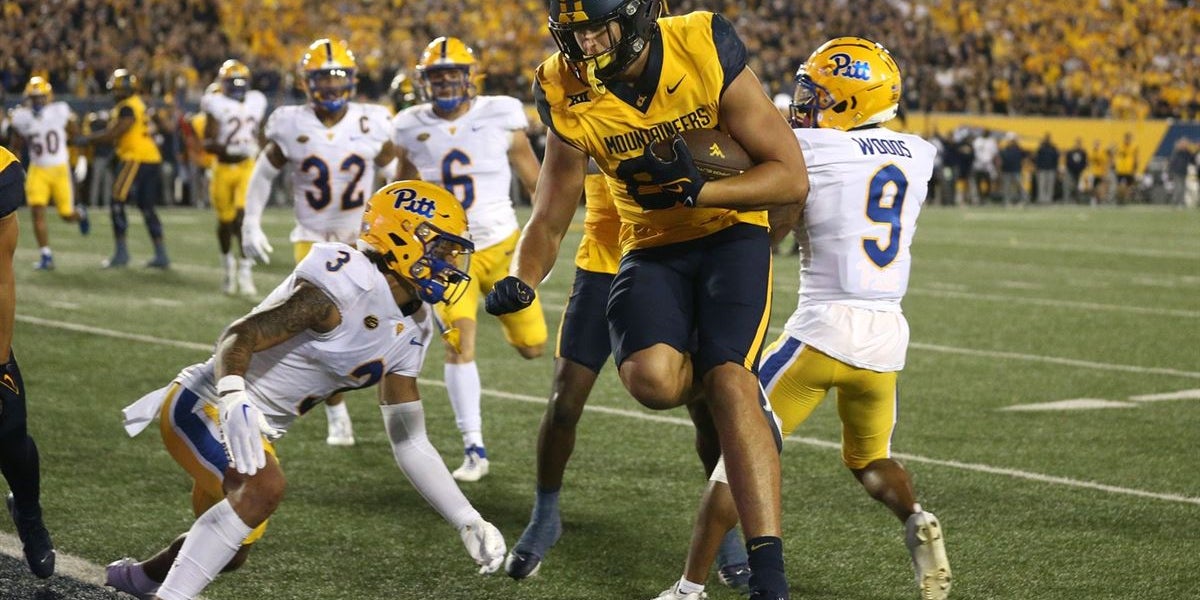 Who is a dark-horse All-Conference candidate for WVU Football?