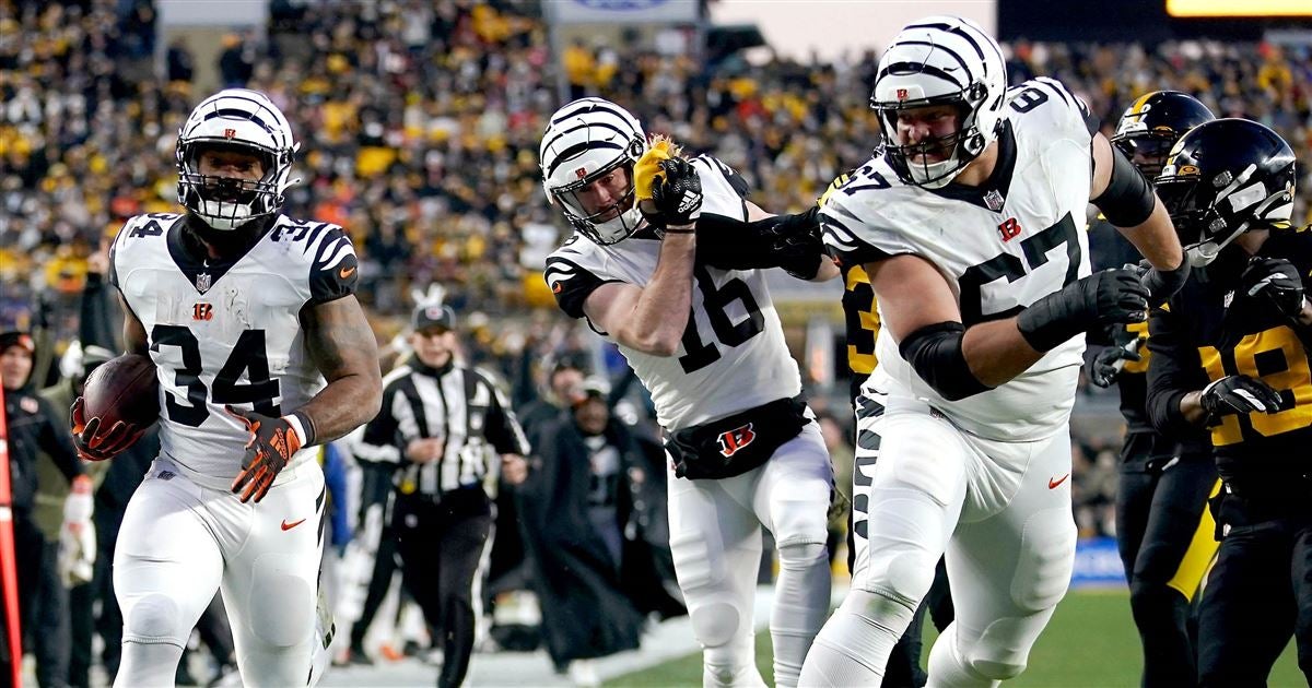 Cincinnati Bengals hold off Pittsburgh's rally to shock Steelers