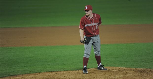 Wisconsin original: Jake Dickert's dad cheeses up mini-van, heads to Pullman