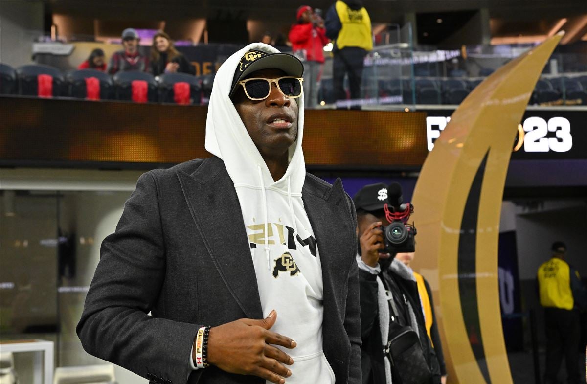 Deion Sanders sends message Florida recruits about Colorado football: 'It's really not that cold'