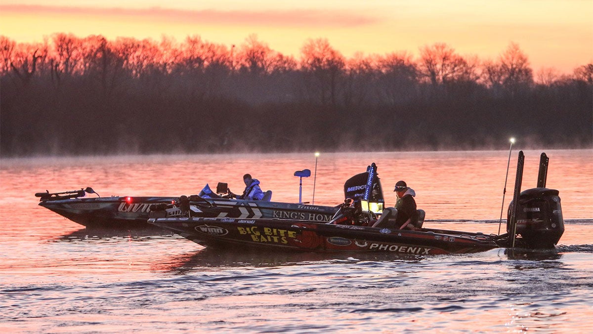 Aluminum vs. Fiberglass Bass Boats