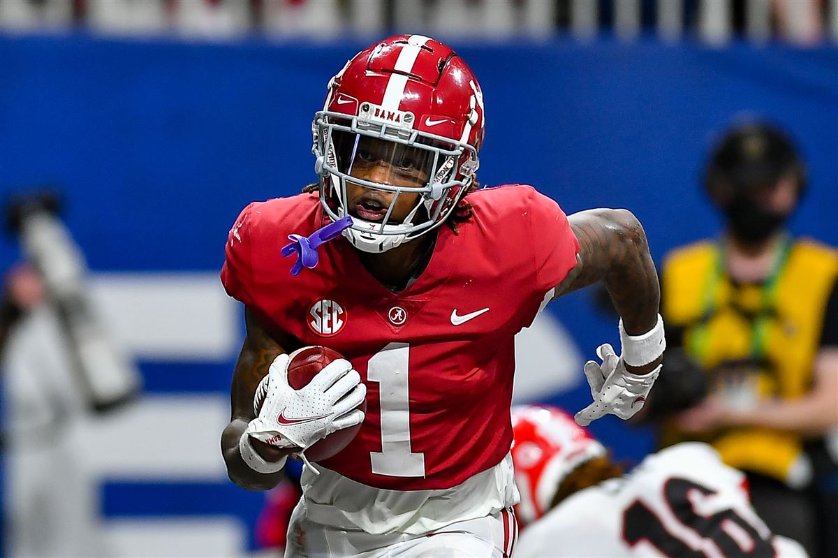 Detroit Lions trade up to select Alabama WR Jameson Williams with