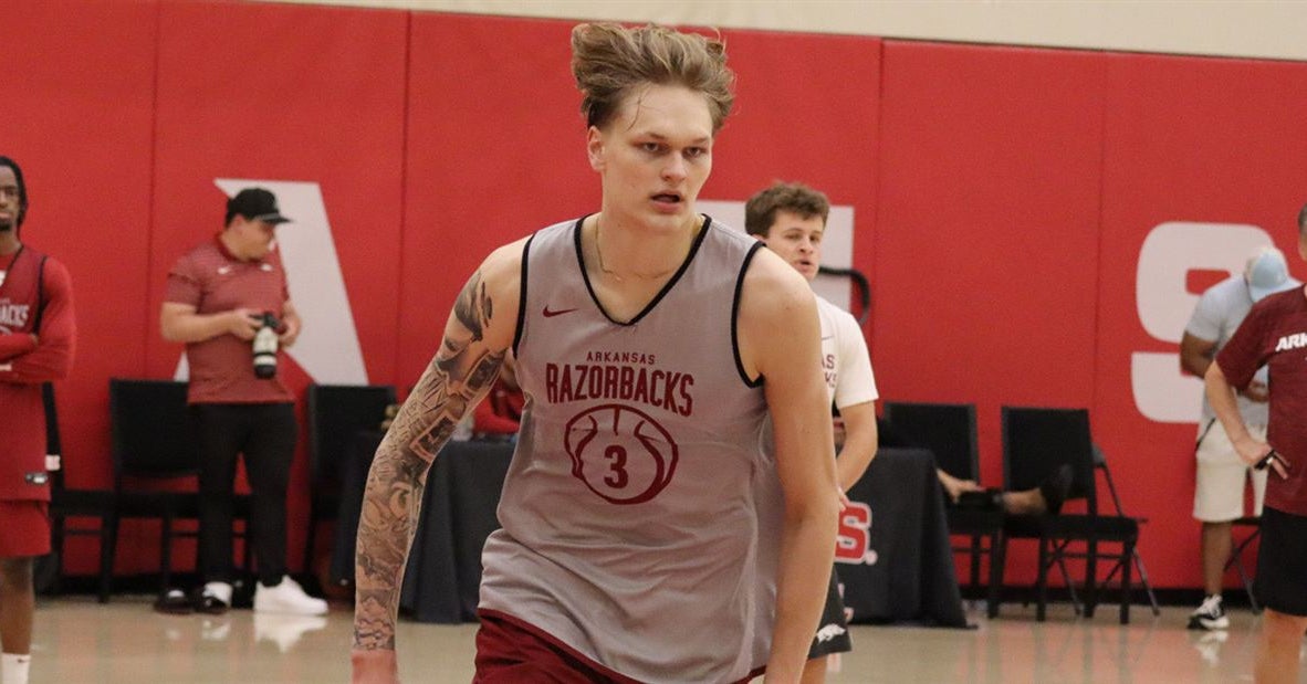 Photo: 247Sports Arkansas Basketball Blows Out Bahamas in Exhibition Opener