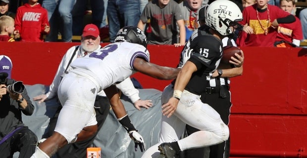 Snap Judgements Not Much Good In Tcu S 49 24 Loss To Iowa State