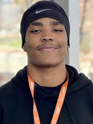 Dayon Cooper athlete image