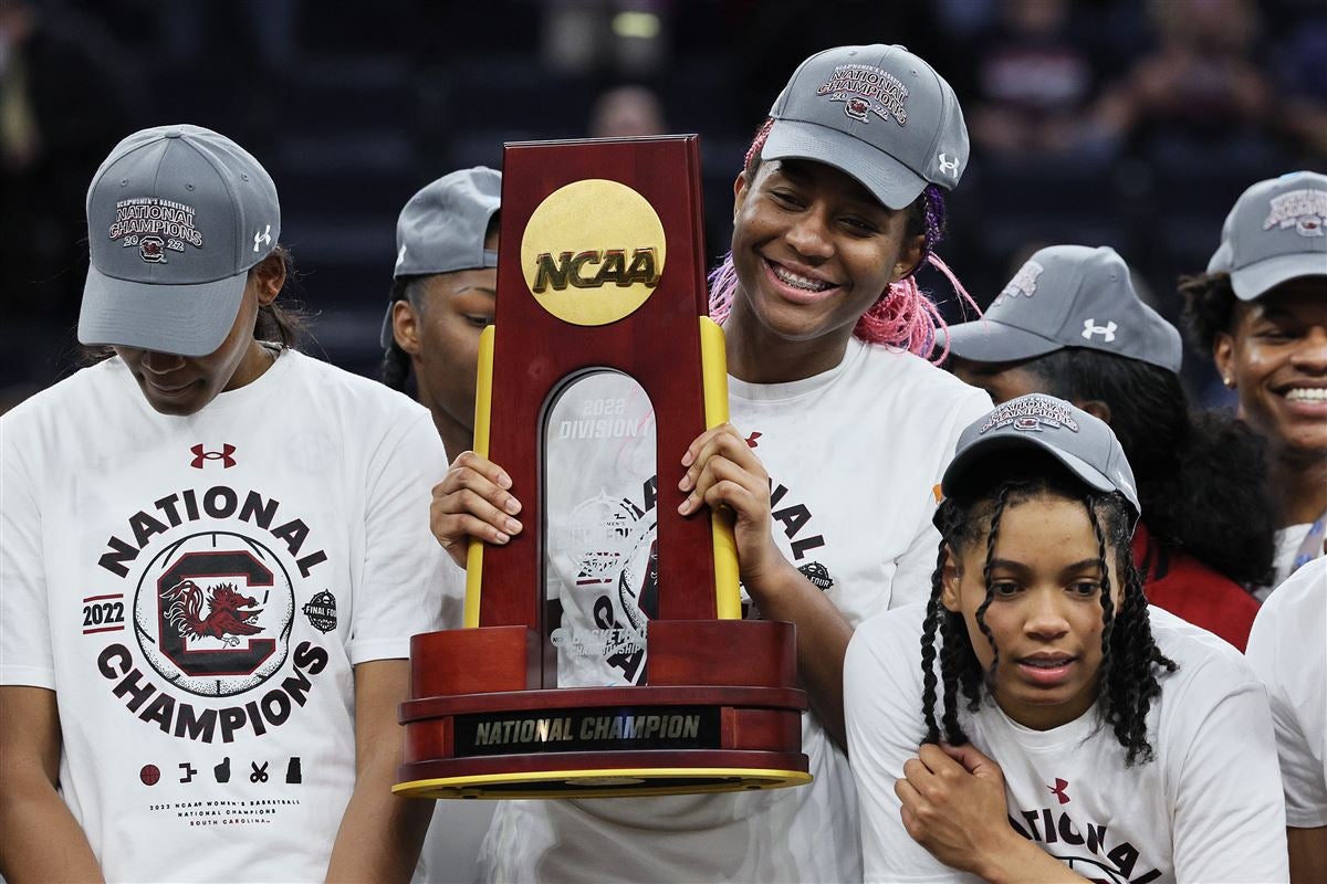Women's college basketball: South Carolina's Aliyah Boston headlines 10 players to watch in 2022-23 season - Vimarsana News