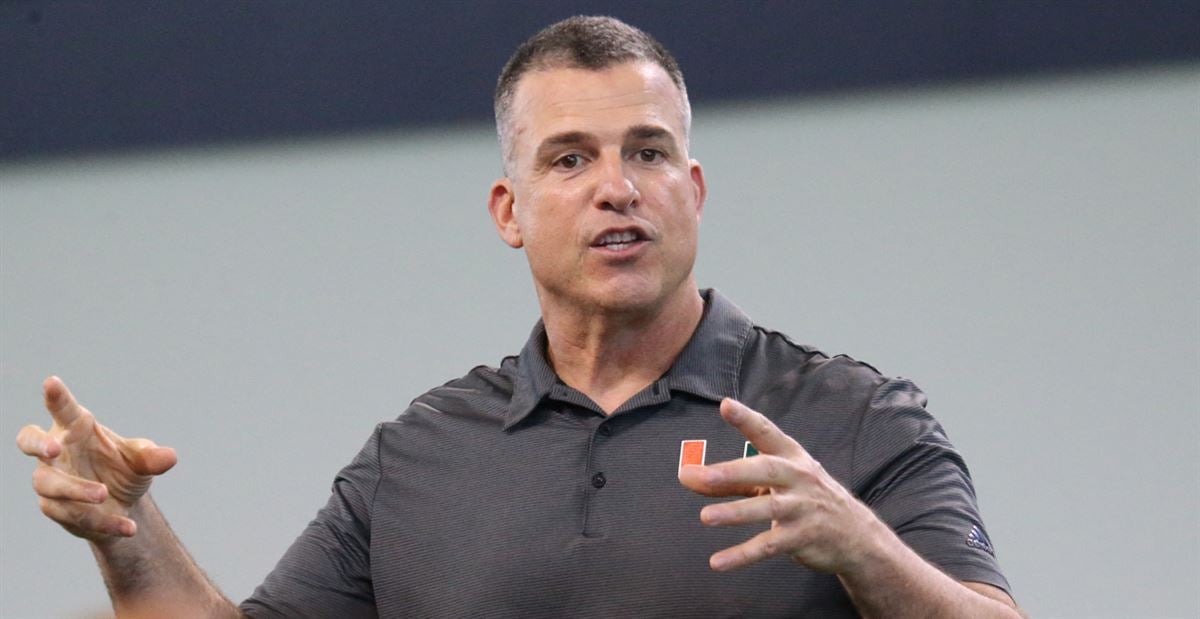 college-football-expert-views-miami-as-a-top-30-team-in-2023