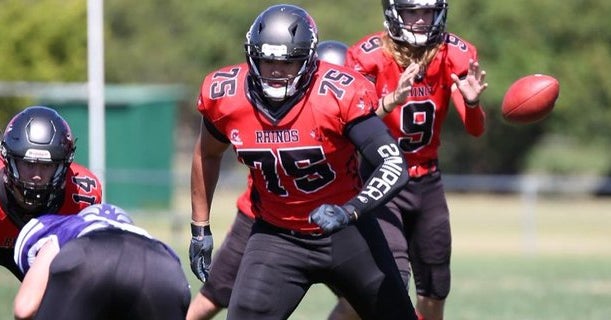 Nation's top JuCo OT Jordan Moko places Ducks in Top 3