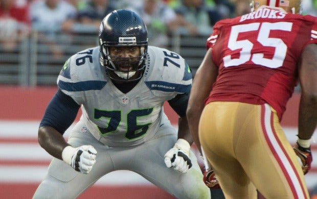 Report: Steelers made offer to Seahawks' tackle Russell Okung