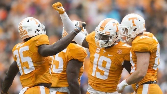 Tennessee Football: Barnett Sets Vols' Career Record for Sacks