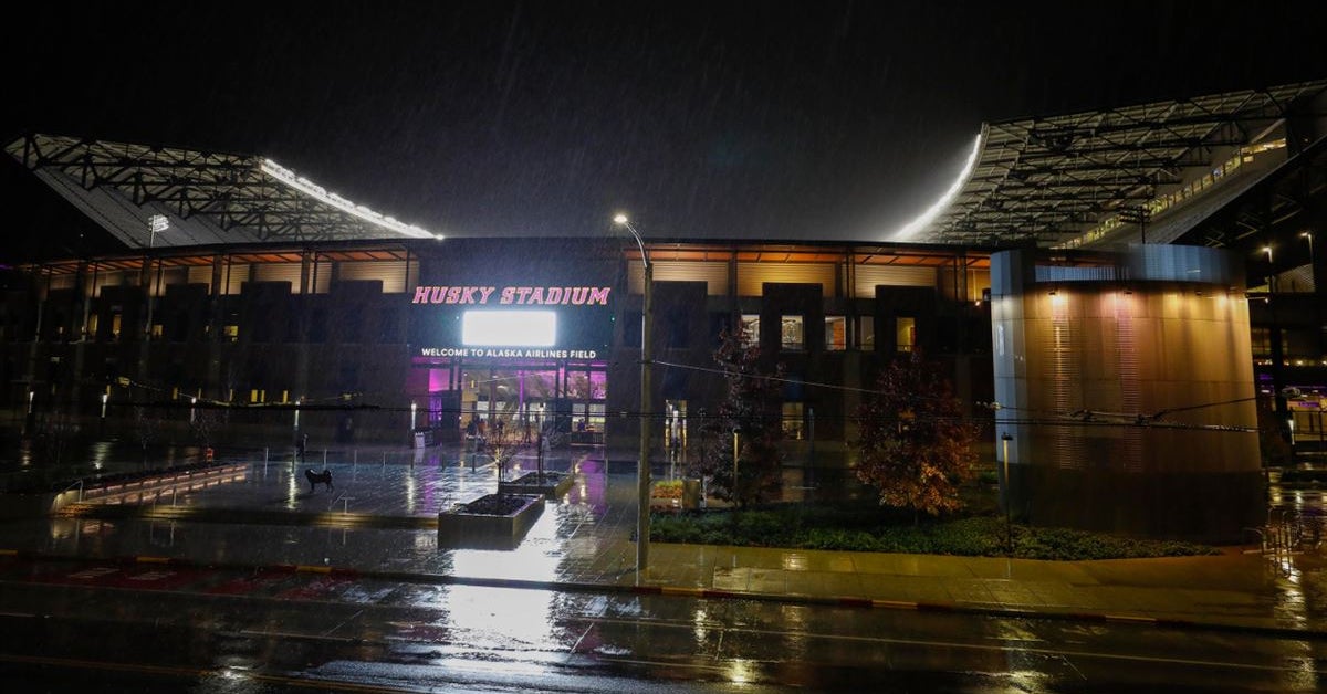 BREAKING: Husky Stadium to Return to Full Capacity in 2021