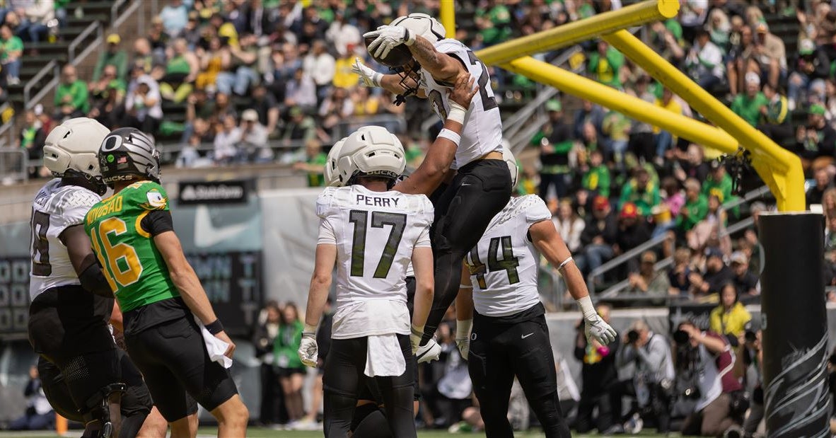 Oregon enters 2025 season inside top 10 of SP+ rankings from ESPN