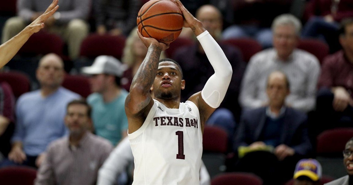 Texas A&M kicks off challenging week with trip to South Carolina