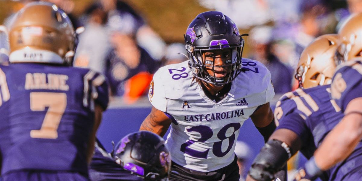 East Carolina star Shavon Revel turned down six-figure transfer offers to stay put: 'So stressful, bro'