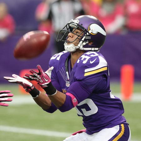 398 Marcus Sherels Photos & High Res Pictures - Getty Images