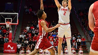 WSU men's hoops: Defensive concerns abound after exhibition loss to New Mexico