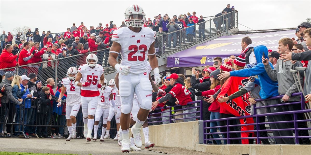 Former Badgers T.J. Edwards, Leo Chenal to square off in Super Bowl