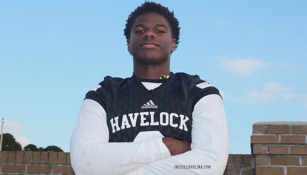 Two UNC Pledges Selected to the Shrine Bowl