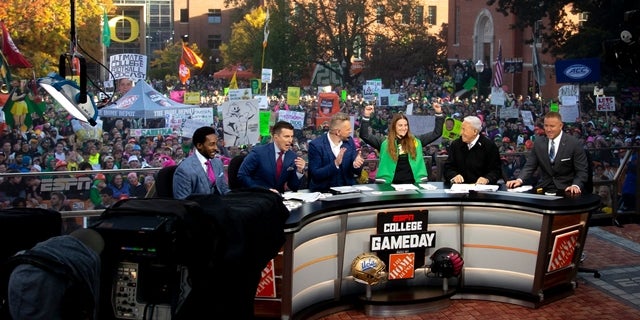 ESPN and ABC announce draft coverage teams, with ABC again featuring  College GameDay crew