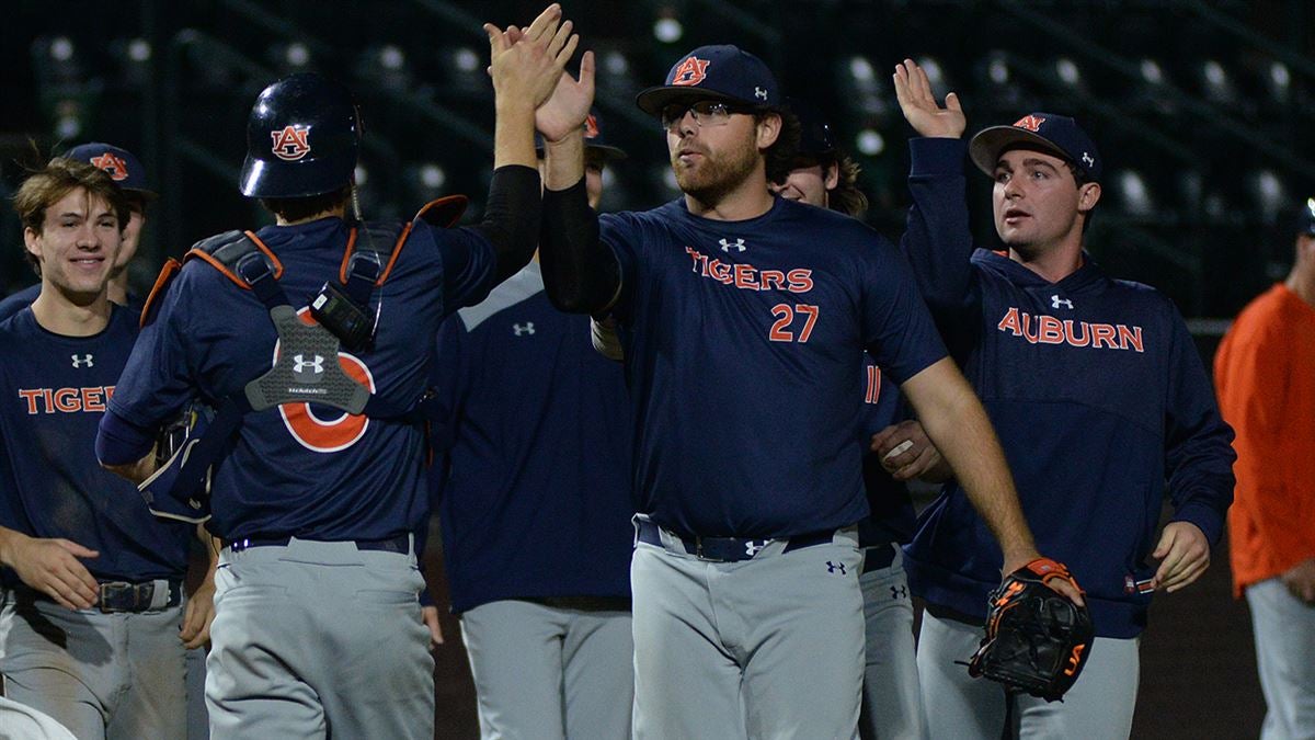 Big walk-on becomes a big deal in fall for Auburn baseball