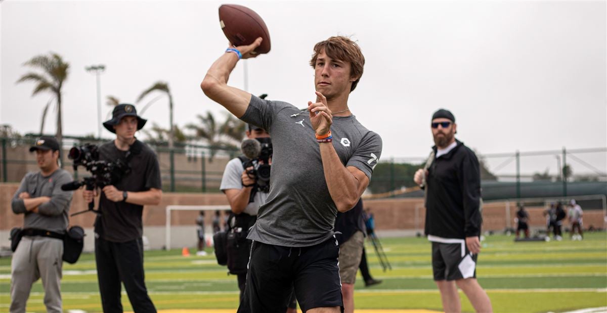 The top 20 quarterback recruits in the class of 2022