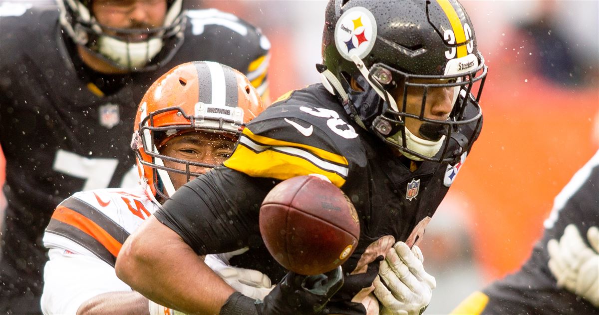 Watt, Garrett will play key roles in Browns-Steelers tilt