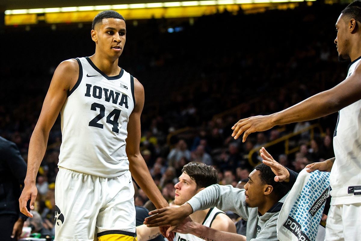 Iowa Basketball: Kris Murray, Connor McCaffery to return against Nebraska - Vimarsana News