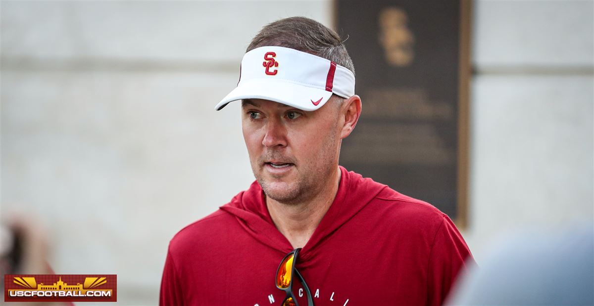 Lincoln Riley explains why USC doesn't have a special teams coordinator