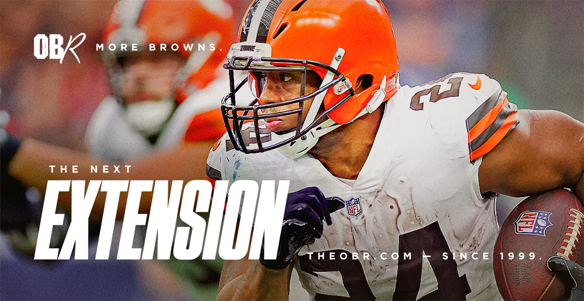 Browns sign Charley Hughlett to 6-year extension, make him highest