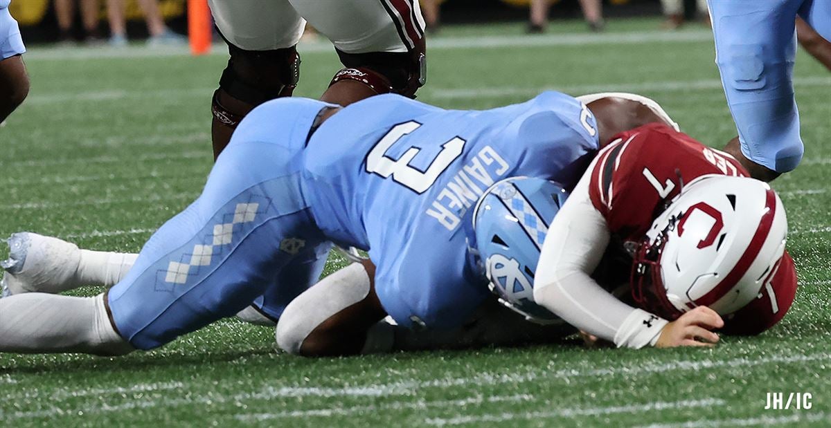 UNC's Front Line Dominates South Carolina