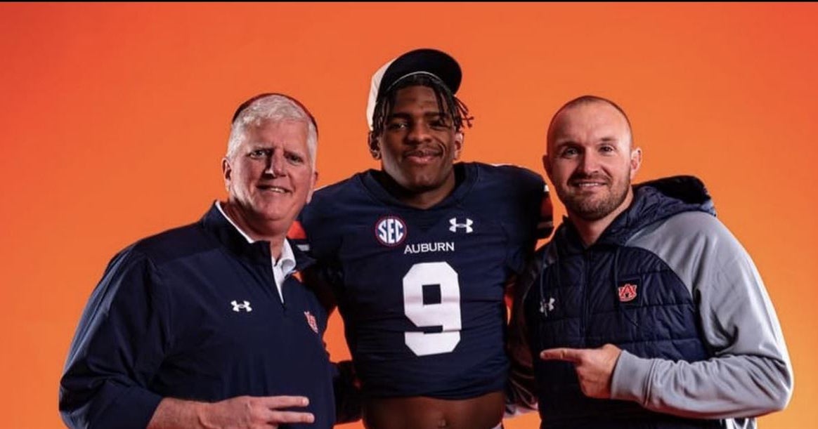 5-star Georgia LB commit Demarcus Riddick returns to Auburn, has ...