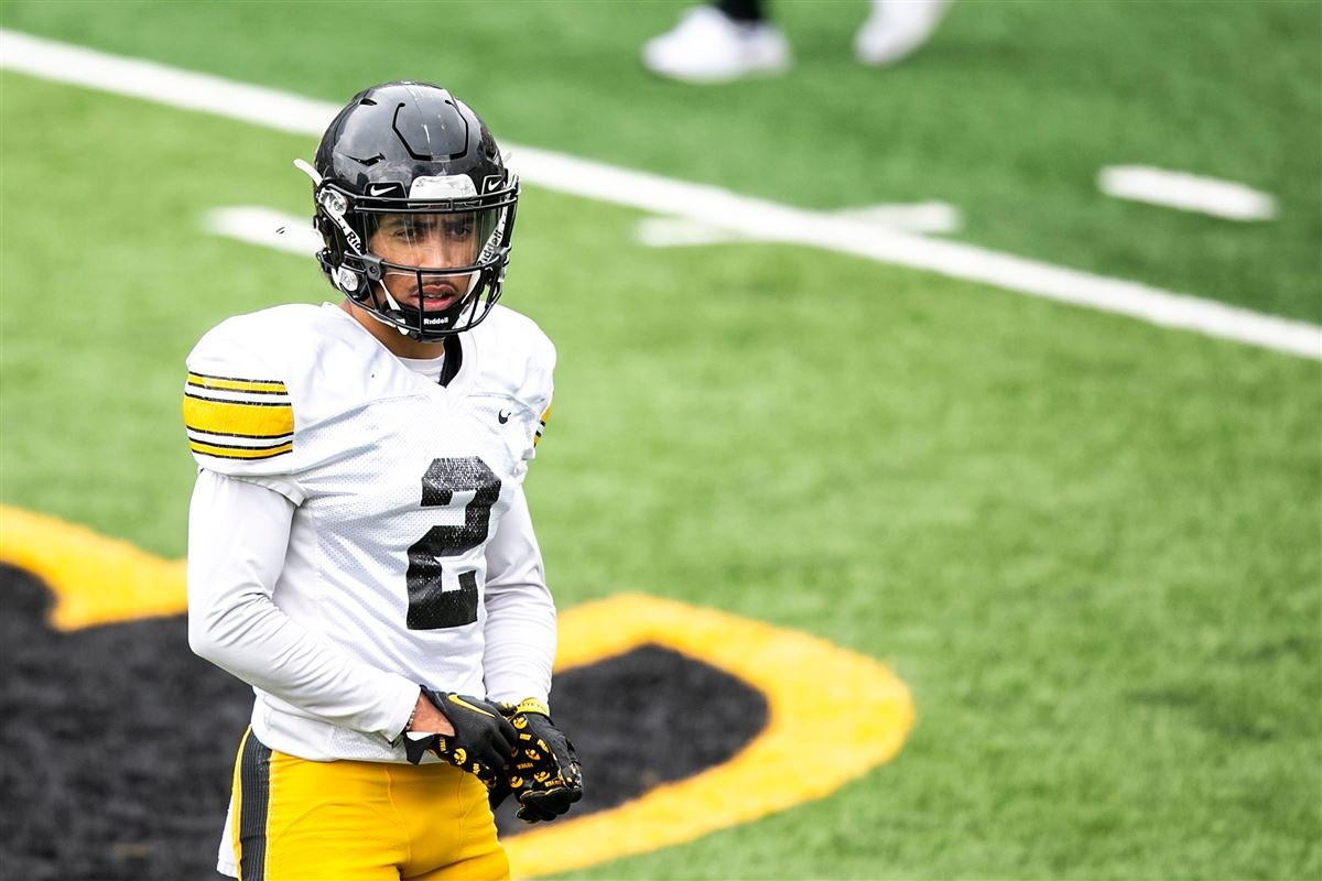 iowa-football-one-x-factor-for-every-position-group-during-fall-camp