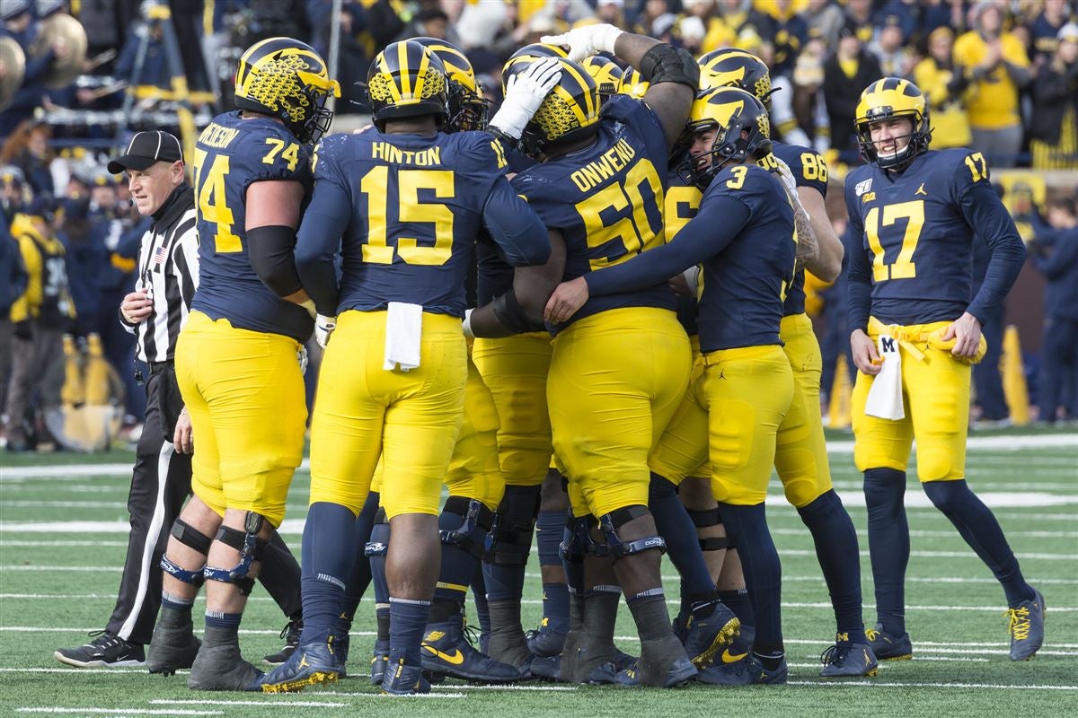 Highlights: Michigan Defensive Lineman Christopher Hinton